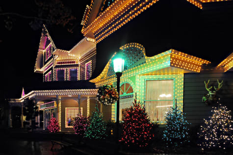 Christmas light llc