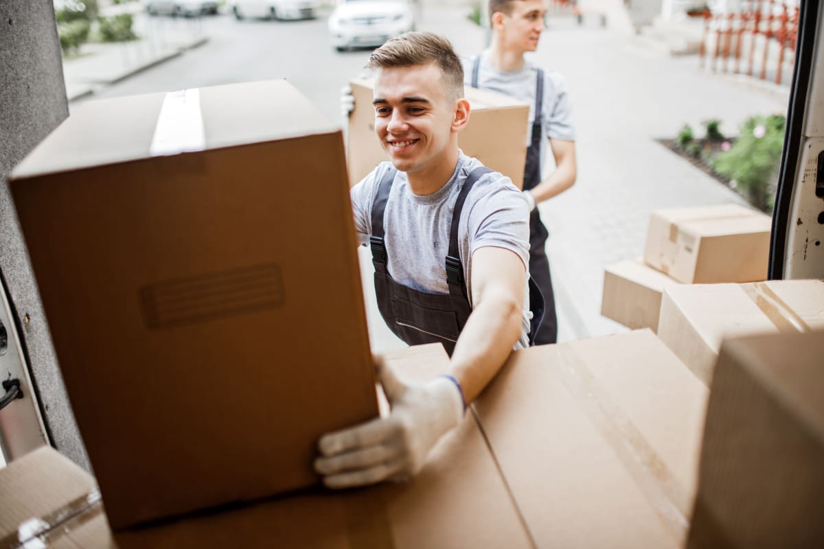 movers loading boxes